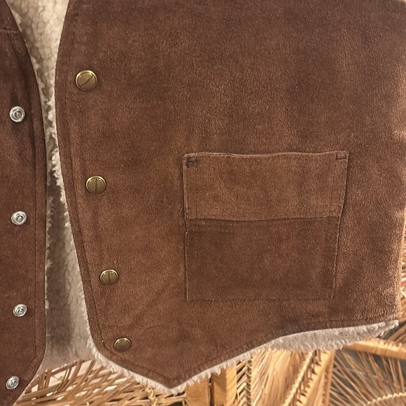 Vintage Suede and Sterling Vest - Picture 2 of 3